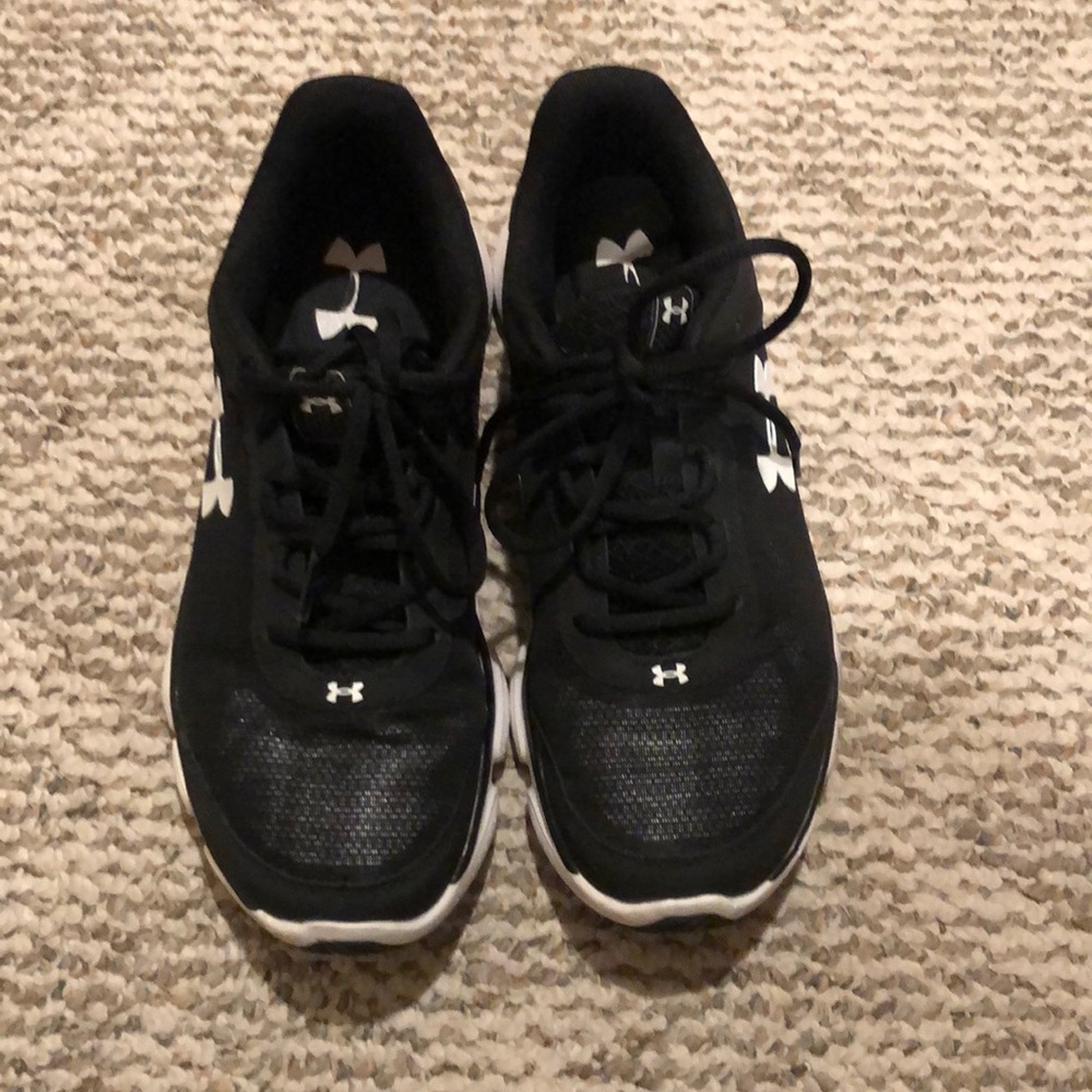 Underarmor sneakers